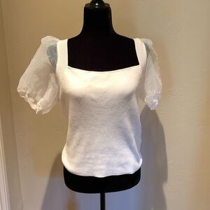 French connection large white puff short sleeve sweater. EUC used only once
